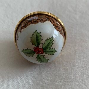 Stratfordshire Enamels Box